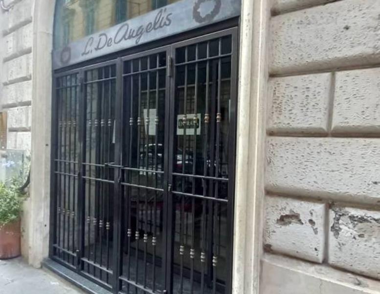 locale commerciale in vendita a Roma in zona Ludovisi/Sallustiano