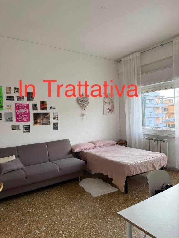 appartamento in vendita a Roma in zona Tuscolano