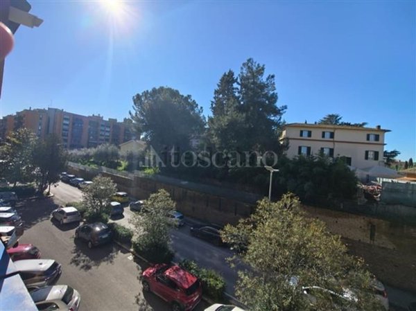 appartamento in vendita a Roma in zona Ardeatino