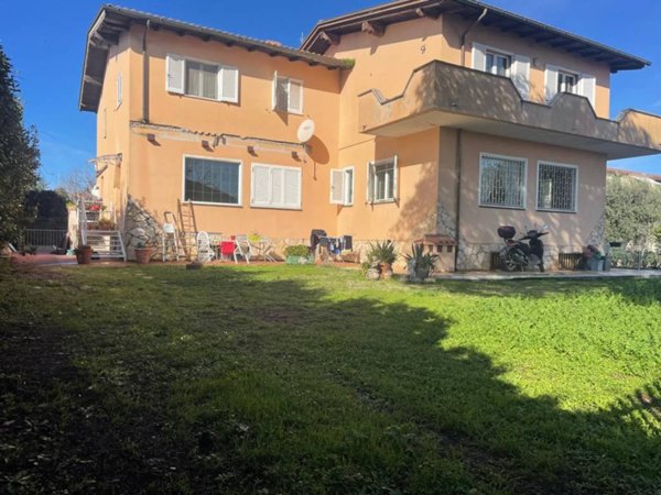 appartamento in vendita a Roma in zona Trigoria