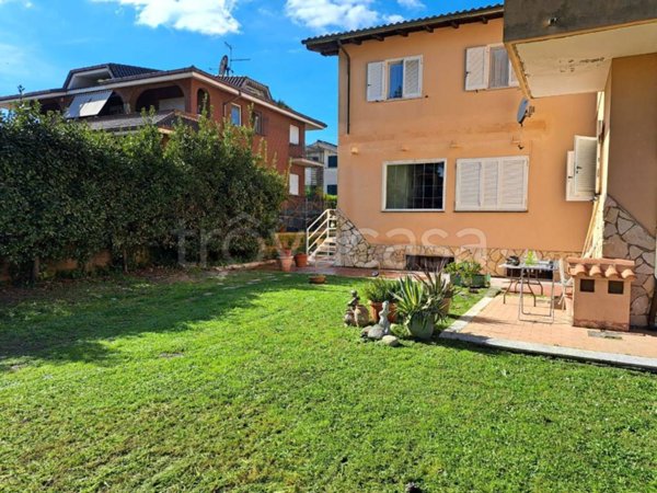 appartamento in vendita a Roma in zona Trigoria