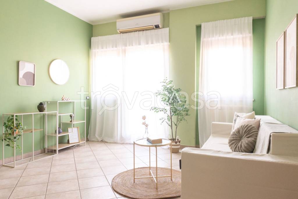 appartamento in vendita a Roma in zona Romanina