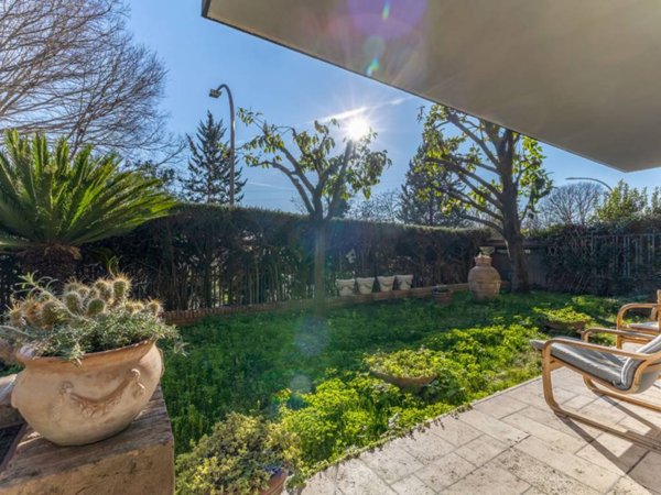 appartamento in vendita a Roma in zona Monte Sacro/Talenti