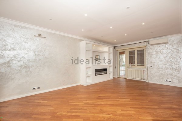 appartamento in vendita a Roma in zona Primavalle