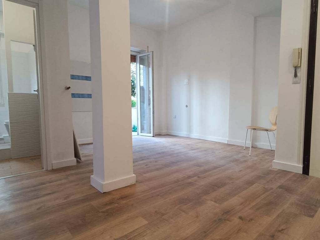 appartamento in vendita a Roma in zona Tor di Quinto