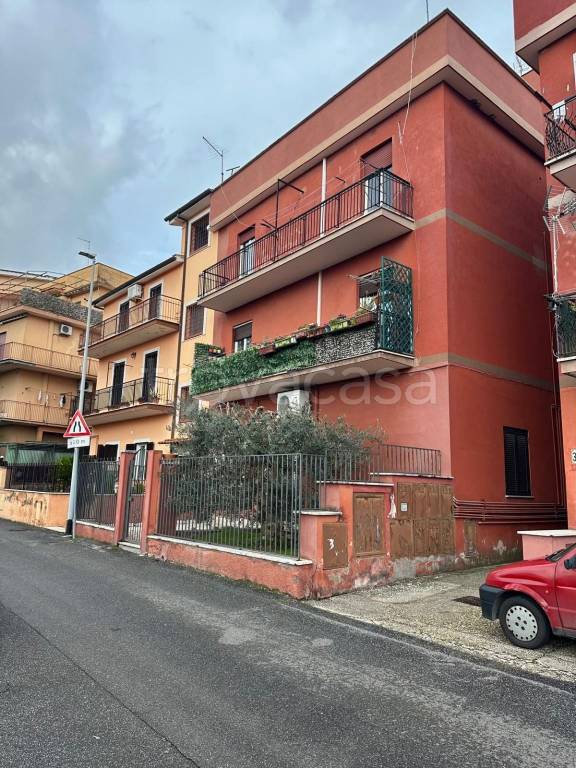 appartamento in vendita a Roma in zona Labaro