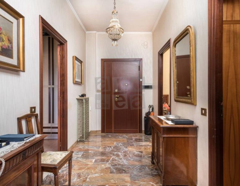 appartamento in vendita a Roma in zona Giuliano Dalmata