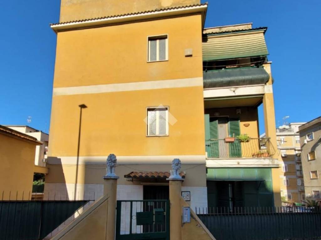 appartamento in vendita a Roma in zona Alessandrino