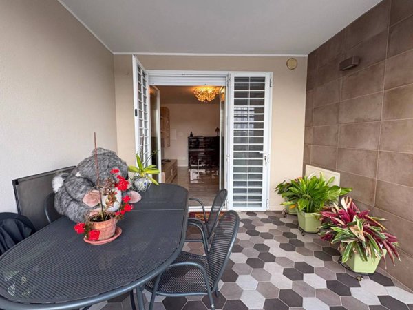 appartamento in vendita a Roma in zona Ardeatino