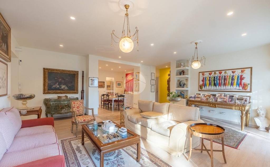 appartamento in vendita a Roma in zona Della Vittoria