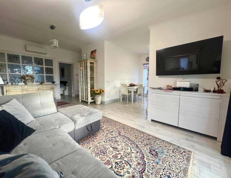 appartamento in vendita a Roma in zona Borghesiana