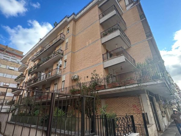 appartamento in vendita a Roma in zona Monte Sacro/Talenti