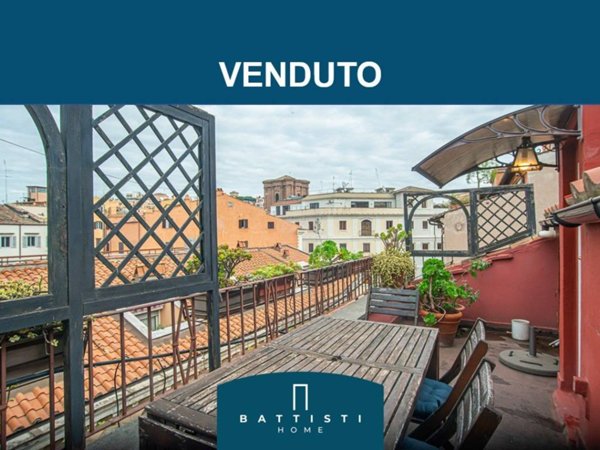 appartamento in vendita a Roma in zona Campo Marzio