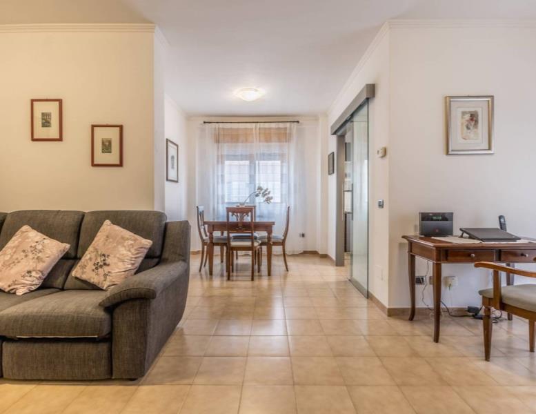 appartamento in vendita a Roma in zona Casal Monastero