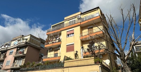 appartamento in vendita a Roma in zona Prenestino-Centocelle