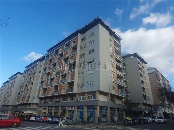 appartamento in vendita a Roma in zona Ardeatino