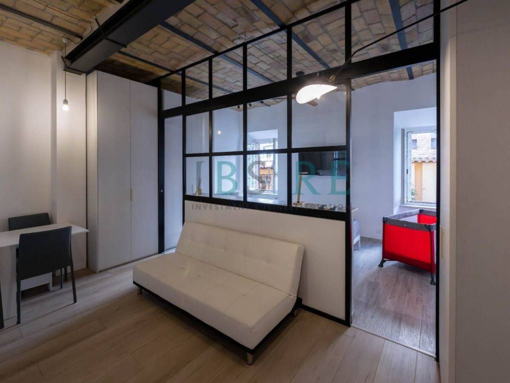 appartamento in vendita a Roma in zona Portuense