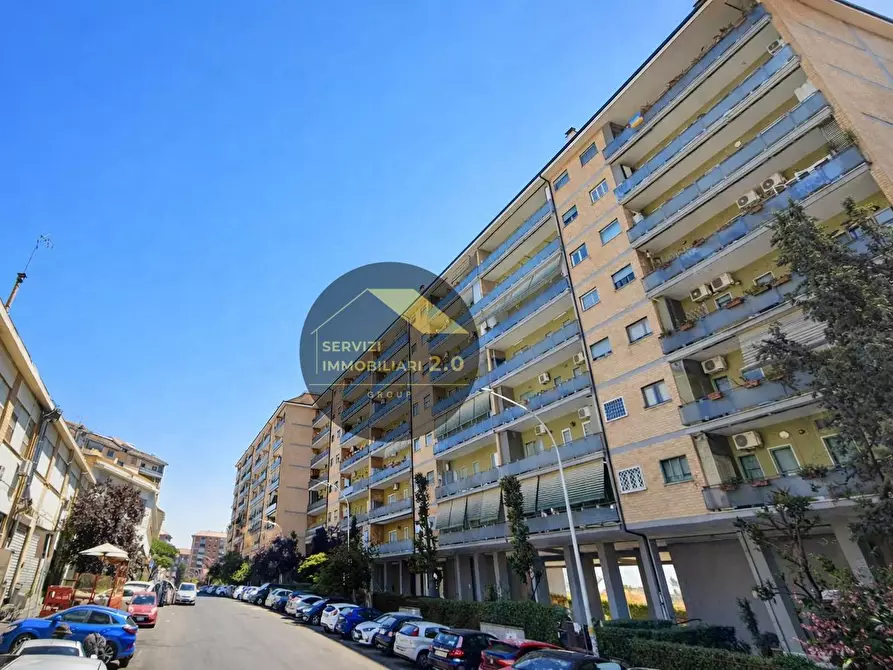 locale commerciale in vendita a Roma