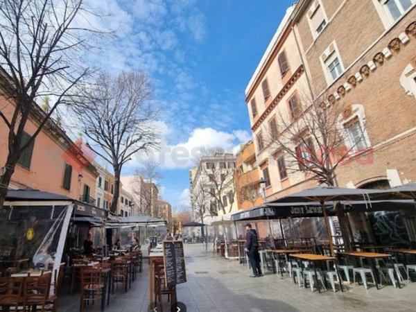 negozio in vendita a Roma in zona Tiburtino