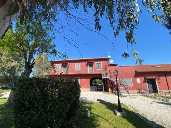 appartamento in vendita a Roma in zona Lunghezza