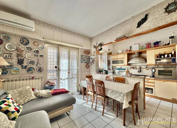 appartamento in vendita a Roma in zona Torre Maura