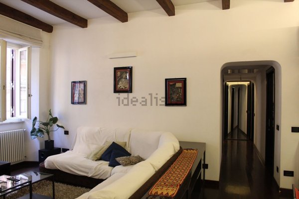 appartamento in vendita a Roma in zona Rione Monti/Campitelli