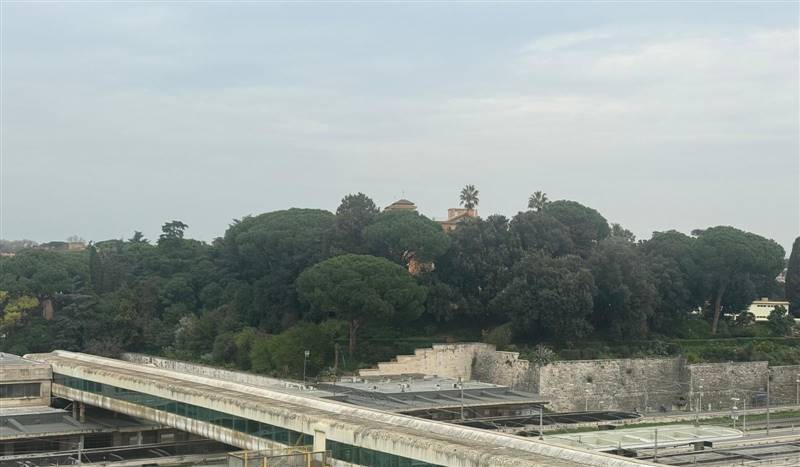 appartamento in vendita a Roma in zona Ostiense