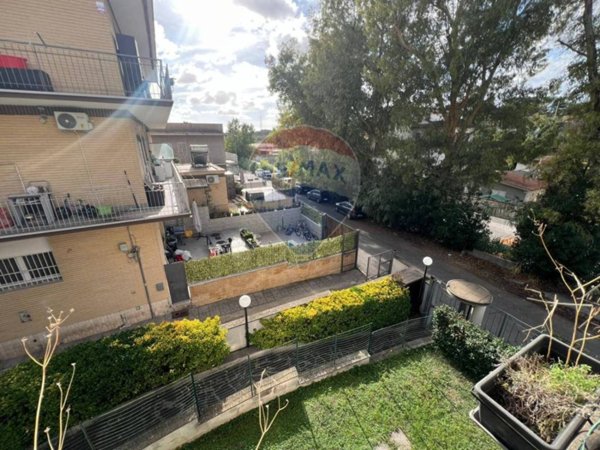 appartamento in vendita a Roma in zona Montespaccato