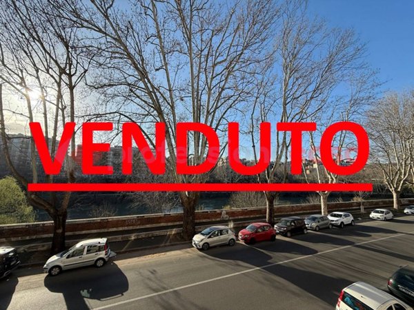 appartamento in vendita a Roma in zona Testaccio