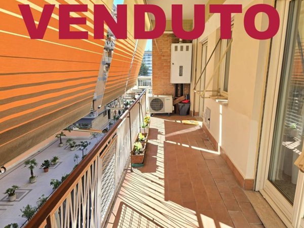 appartamento in vendita a Roma in zona Cinecittà