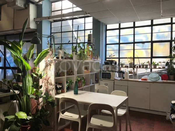 negozio in vendita a Roma in zona Prenestino-Centocelle