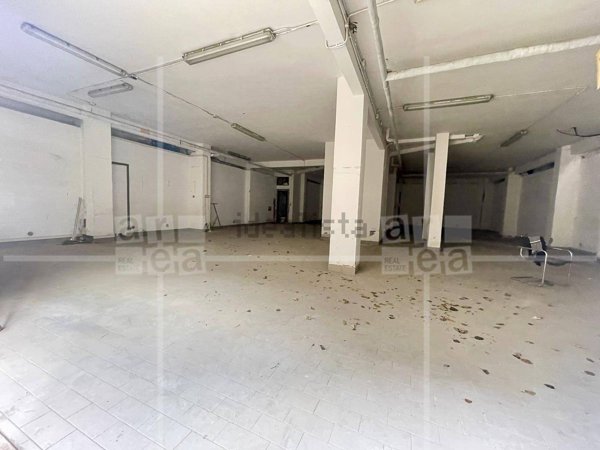 ufficio in vendita a Roma in zona Portuense