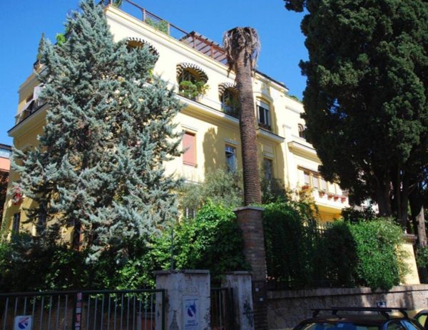 appartamento in vendita a Roma in zona Gianicolense