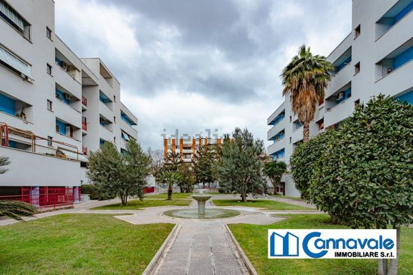 appartamento in vendita a Roma in zona Casal Palocco