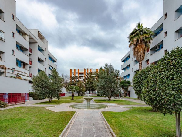 appartamento in vendita a Roma in zona Casal Palocco