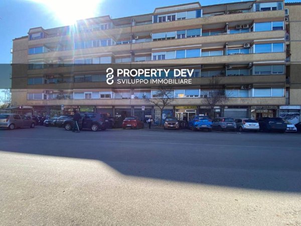 appartamento in vendita a Roma in zona Ostiense