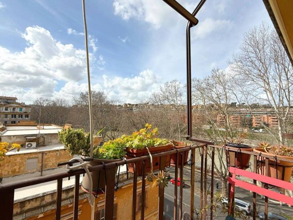 appartamento in vendita a Roma in zona Testaccio