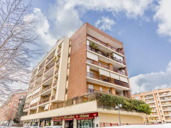 appartamento in vendita a Roma in zona Torrino
