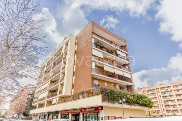 appartamento in vendita a Roma in zona Torrino