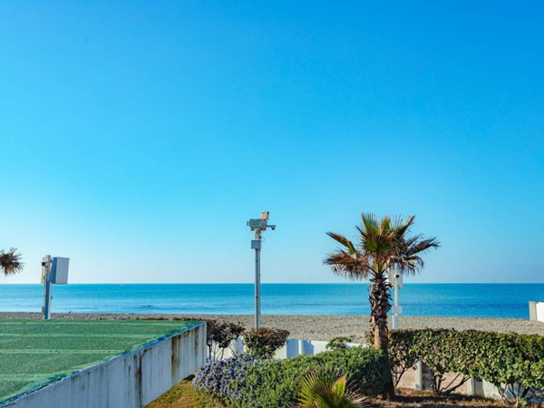 appartamento in vendita a Roma in zona Ostia