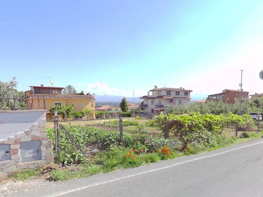 terreno agricolo in vendita a Roma in zona Finocchio