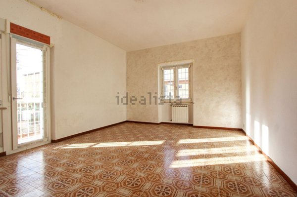 appartamento in vendita a Roma in zona Lunghezza