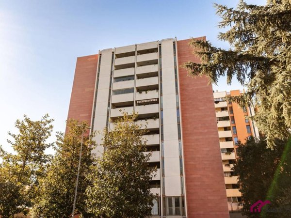 appartamento in vendita a Roma in zona Giuliano Dalmata