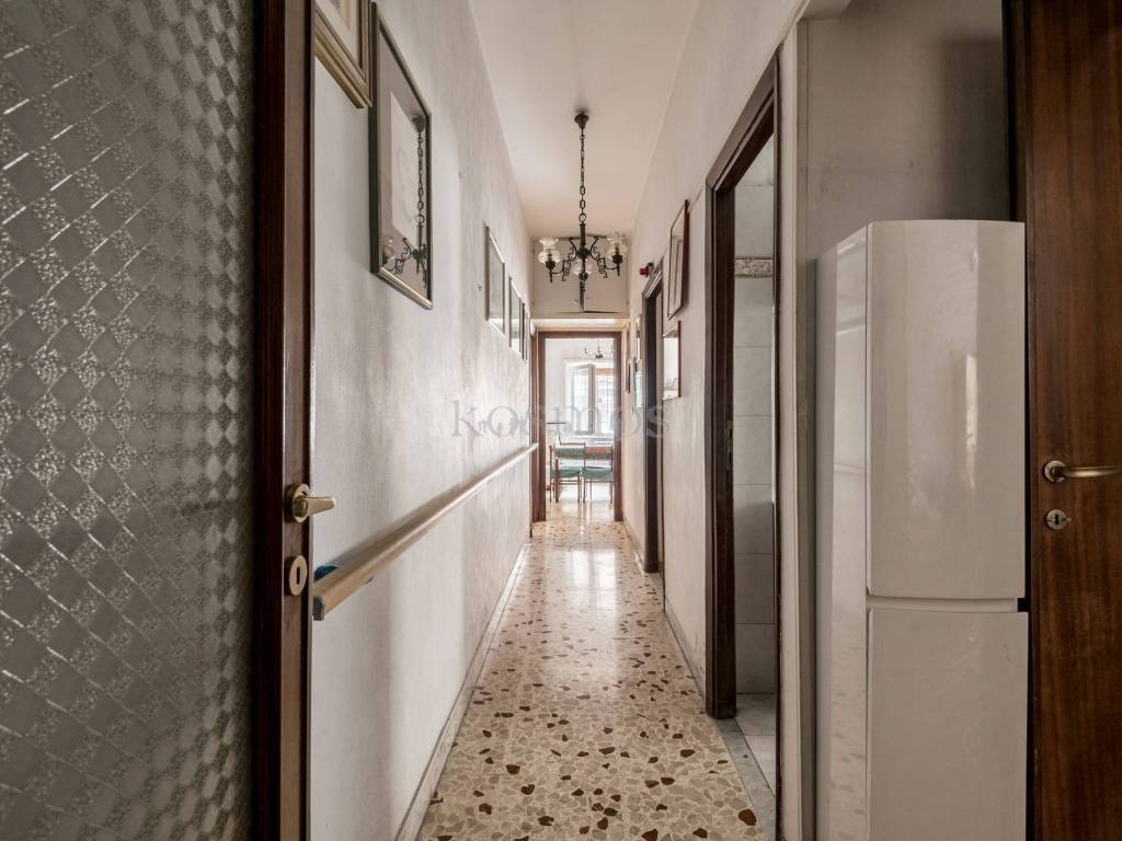 appartamento in vendita a Roma in zona Portuense