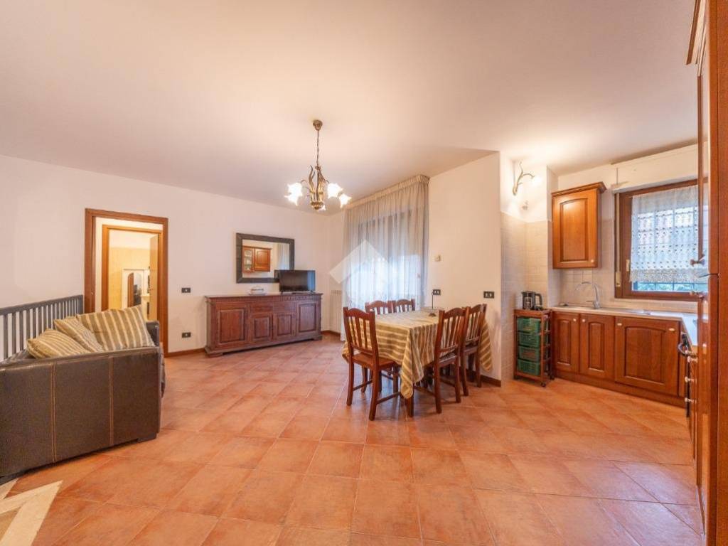 appartamento in vendita a Roma in zona Settecamini