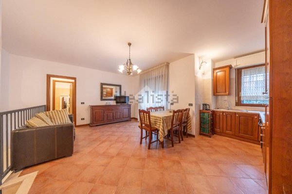 appartamento in vendita a Roma in zona Settecamini