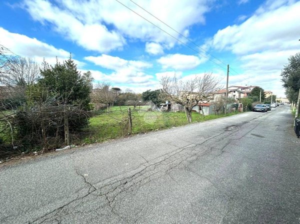 terreno agricolo in vendita a Roma in zona Casal Morena