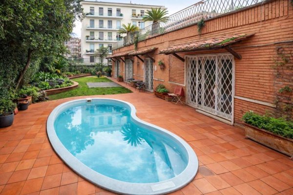 casa indipendente in vendita a Roma in zona Parioli