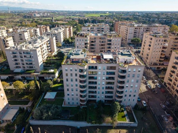 appartamento in vendita a Roma in zona Torrino