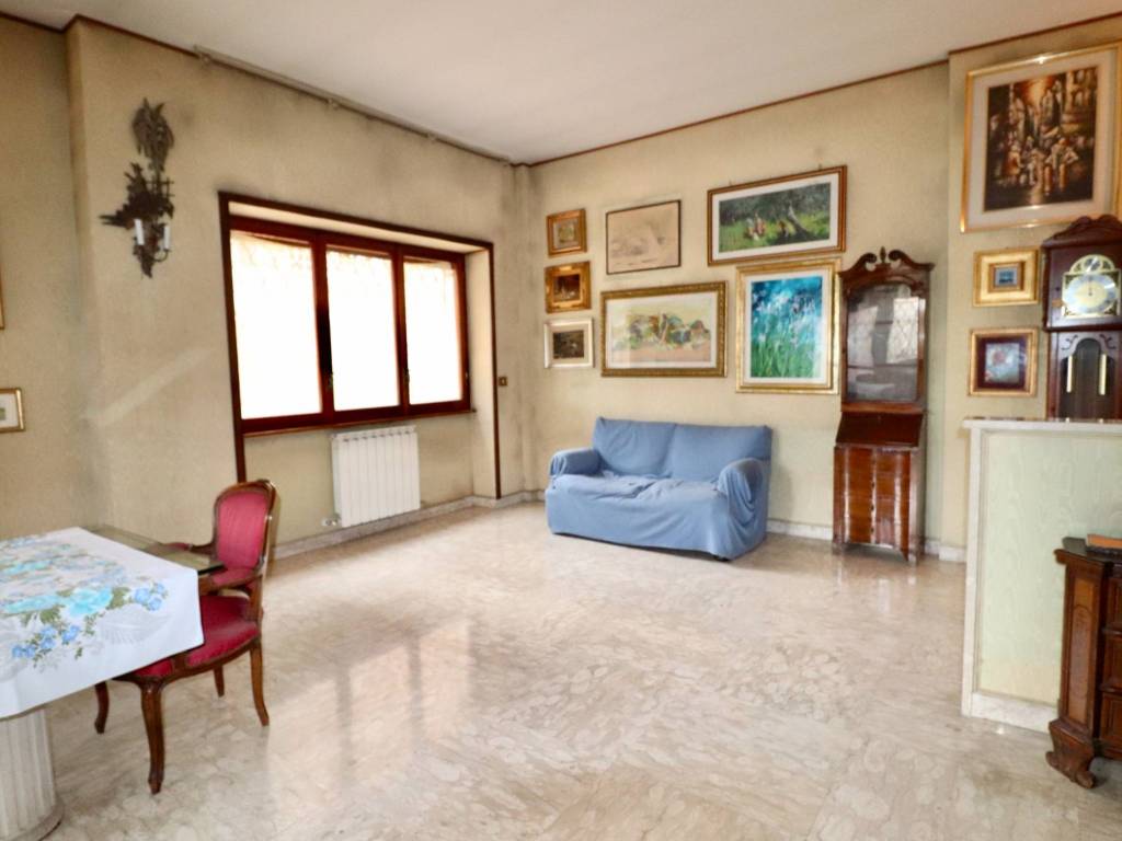 appartamento in vendita a Roma in zona Gianicolense